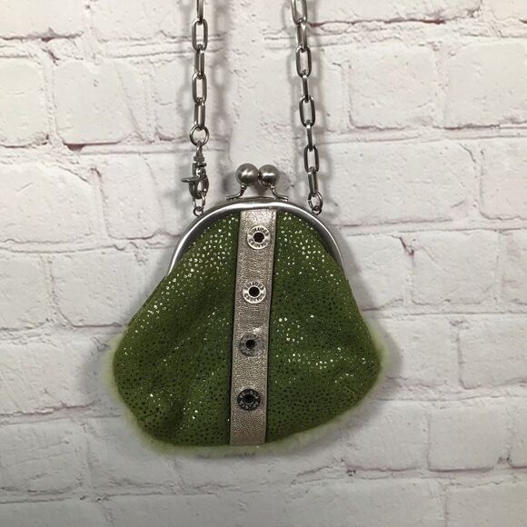 Cole Haan G Series Small Green Shearling Kiss Lock Crossbody Bag Chainlink Strap - Picture 2 of 10